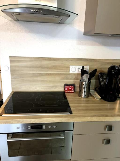 Residence Les Martinets, Grand Studio Vue Degagee, 4 Couchages, Cellier, Meuble De Tourisme 3 Etoiles, Parking Gratuit Chamrousse Dış mekan fotoğraf